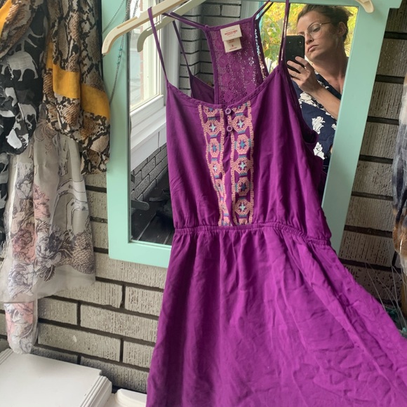 Summer dress - Picture 2 of 5